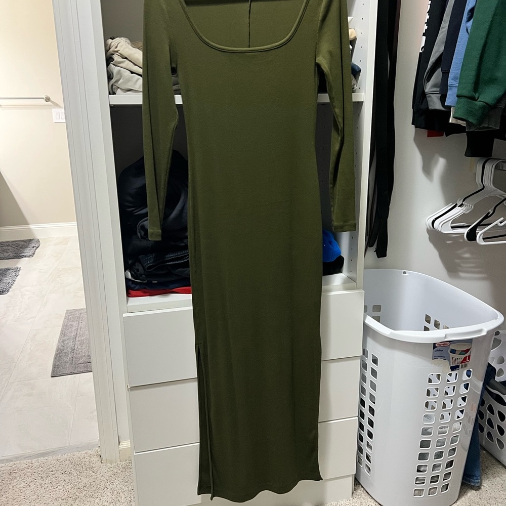 Old Navy - Long Sleeve Dress